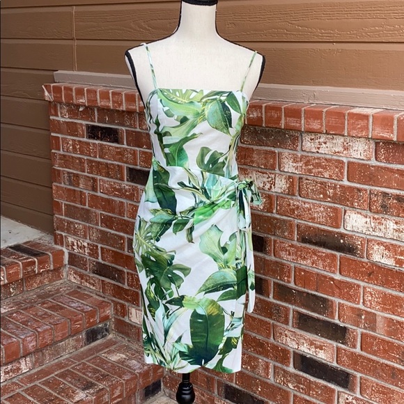 Gianni Bini Dresses & Skirts - Gianni Bini Lauren Palm Leaves Side Tie Mini Dress